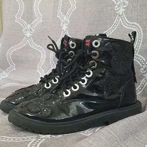 ZARA Girl Black Patent Mickey Mouse Boots